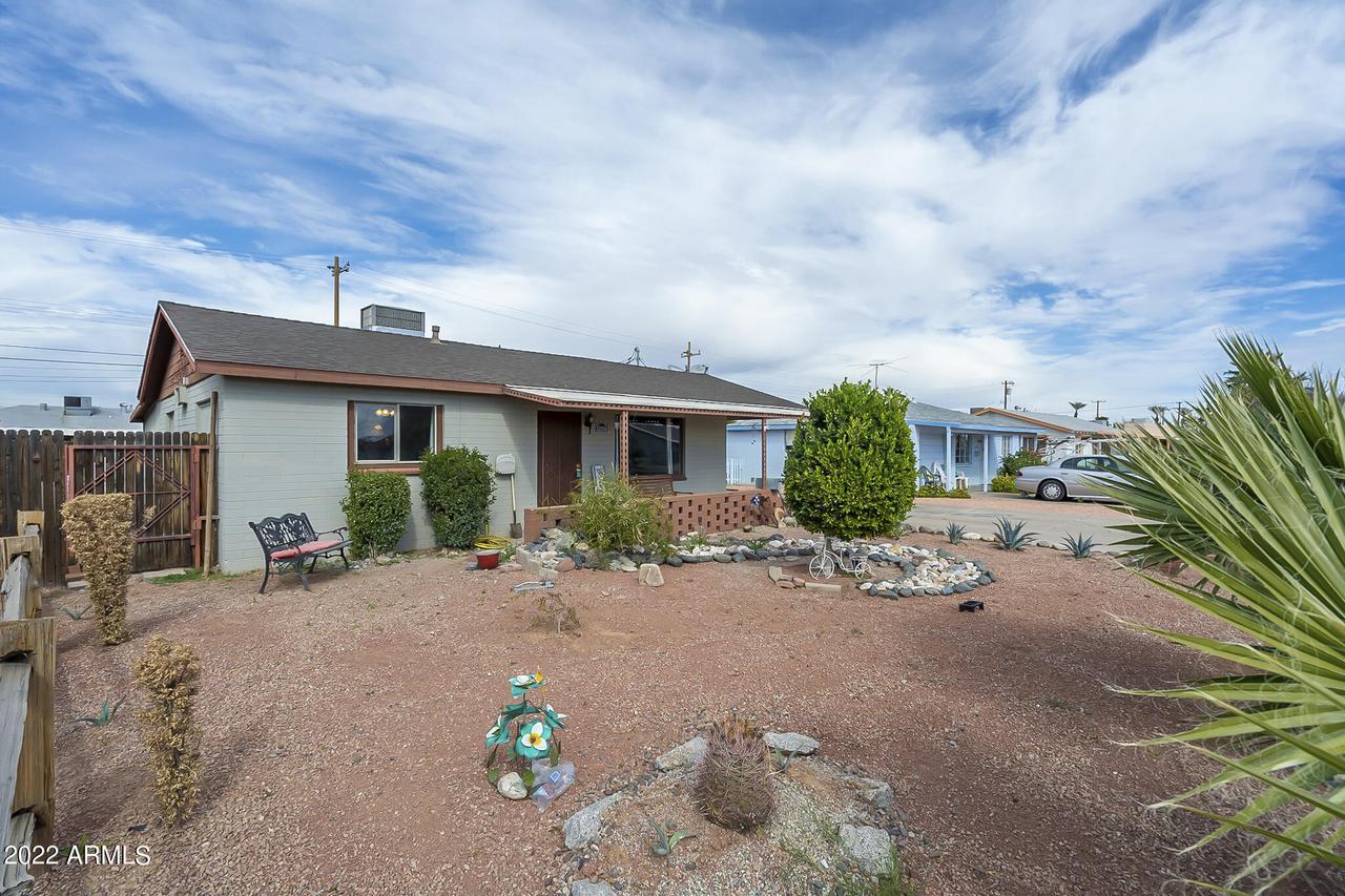 11208 W Duluth Ave., Youngtown, AZ 85363