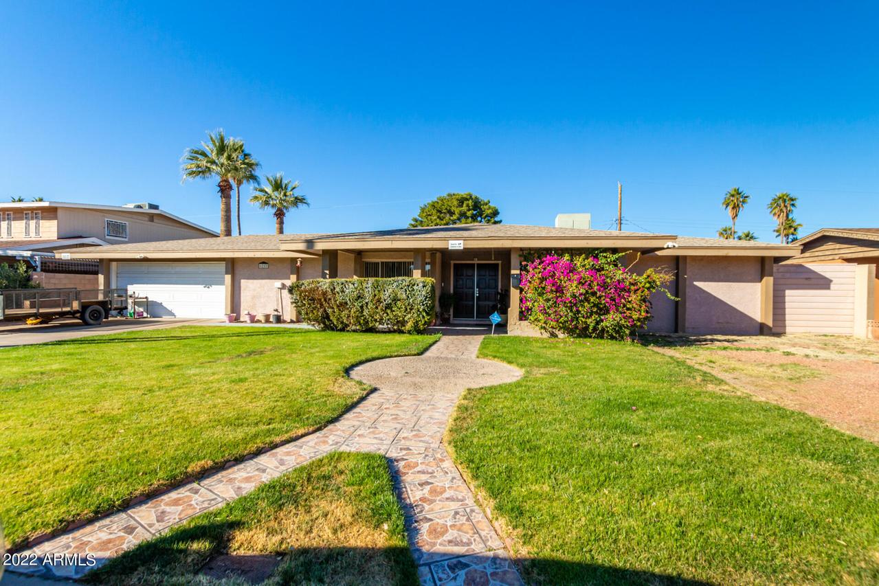6252 W Highland Ave., Phoenix, AZ 85033