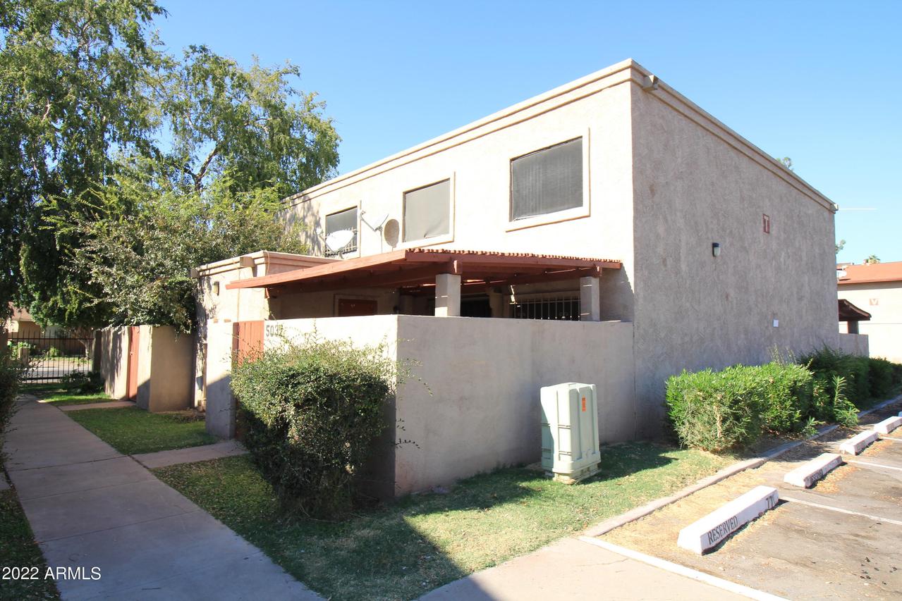5032 N 41st Ave., Phoenix, AZ 85019