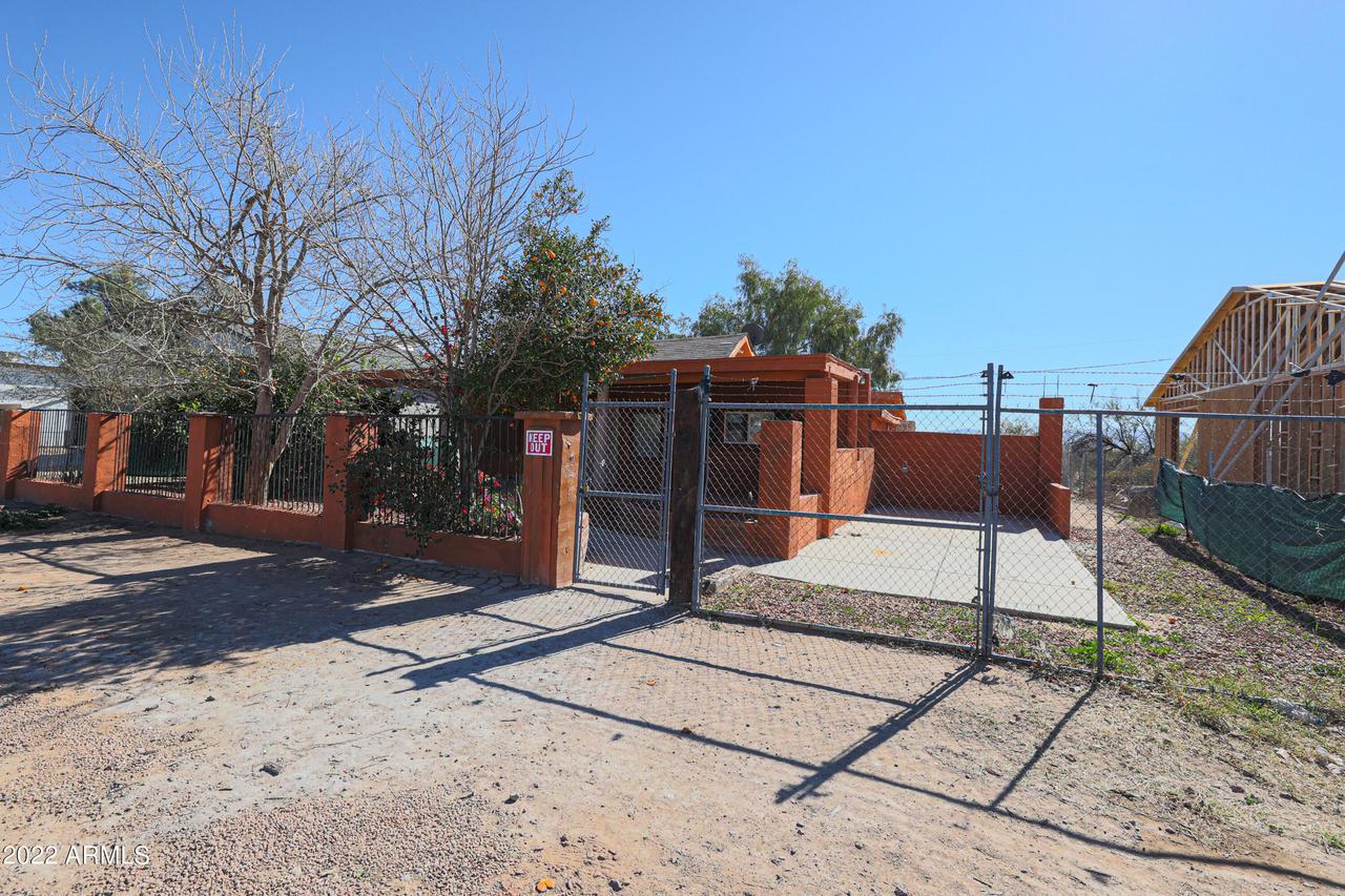 21711 W Laura St., Wittmann, AZ 85361