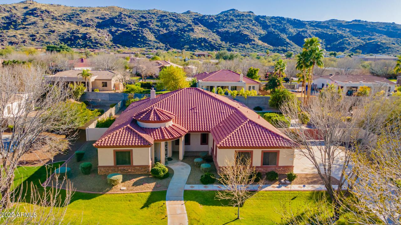 2903 E Gary Way, Phoenix, AZ 85042