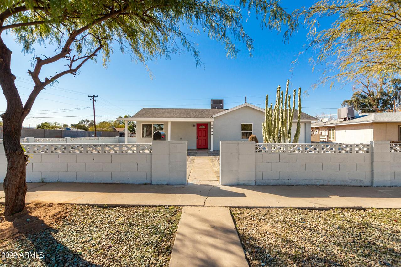6044 S 5th Ave., Phoenix, AZ 85041