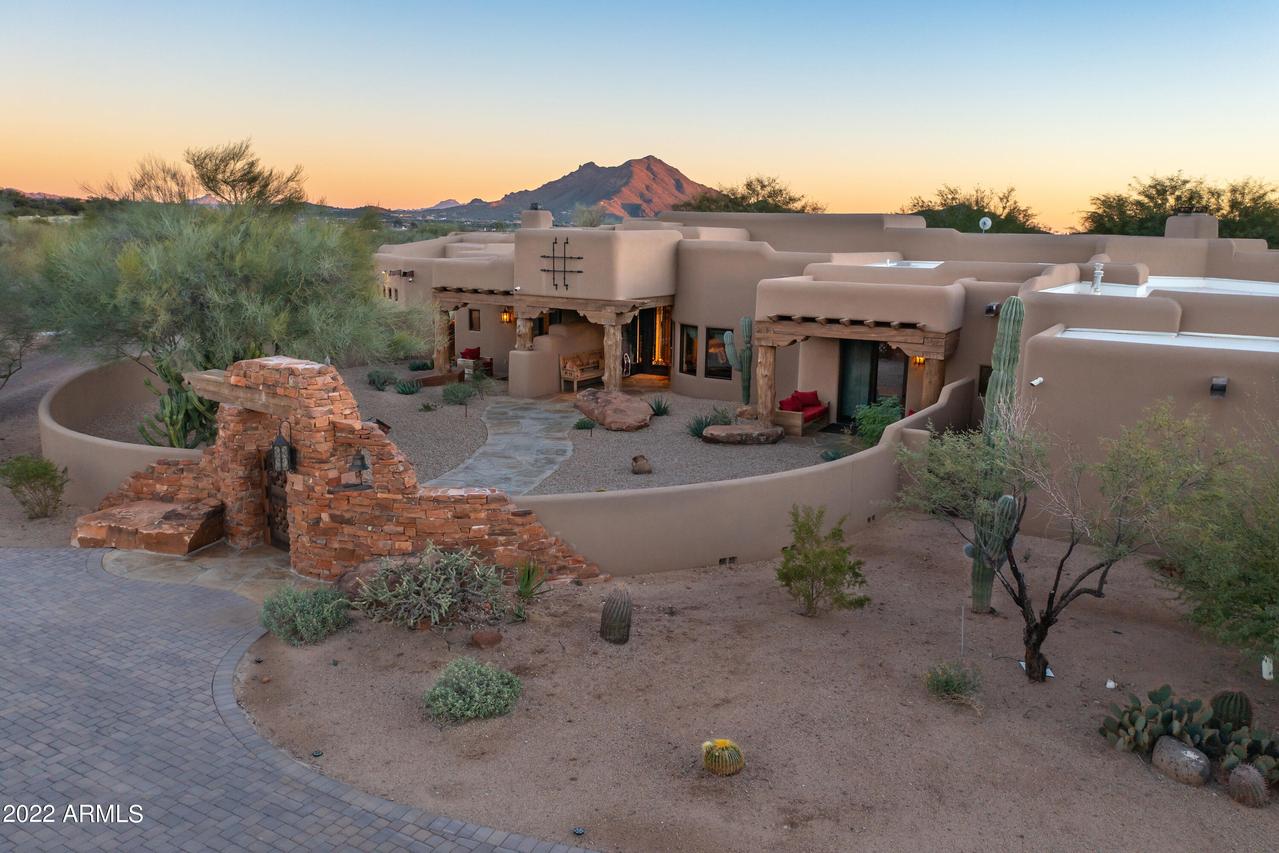 41351 N Old Stage Rd., Cave Creek, AZ 85331