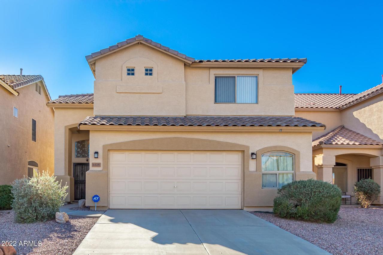 6425 W Desert Hollow Dr., Phoenix, AZ 85083