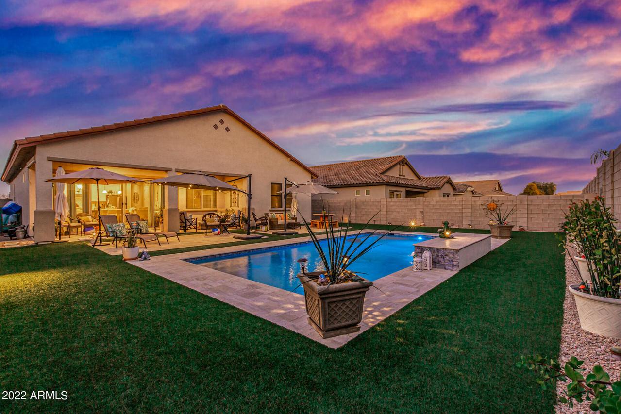 2813 W Wilcox Playa Dr., San Tan Valley, AZ 85144