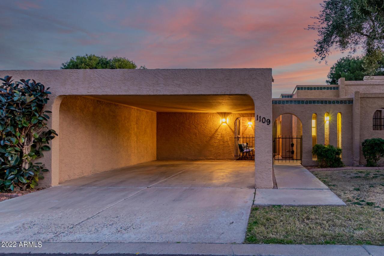 1109 E Cochise Dr., Phoenix, AZ 85020