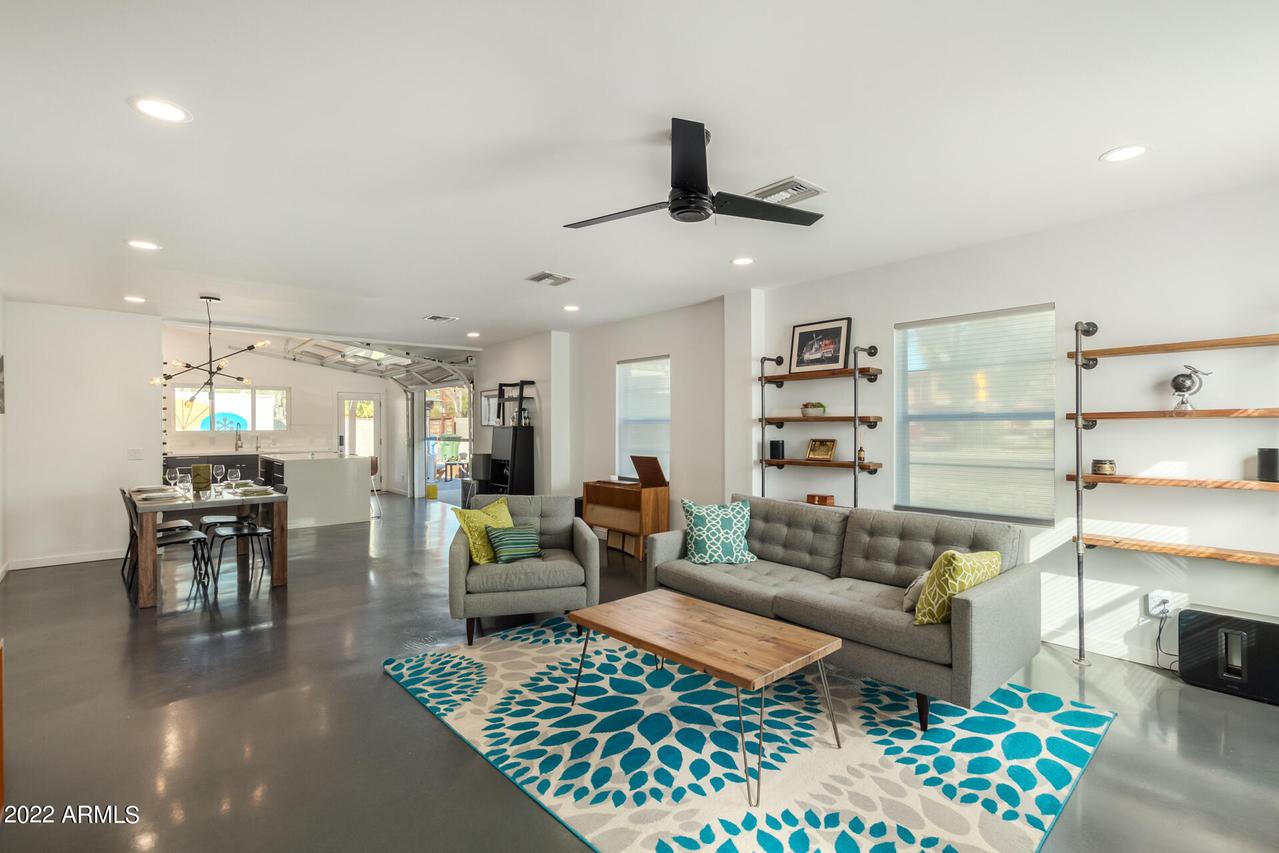 302 W Hazelwood St., Phoenix, AZ 85013