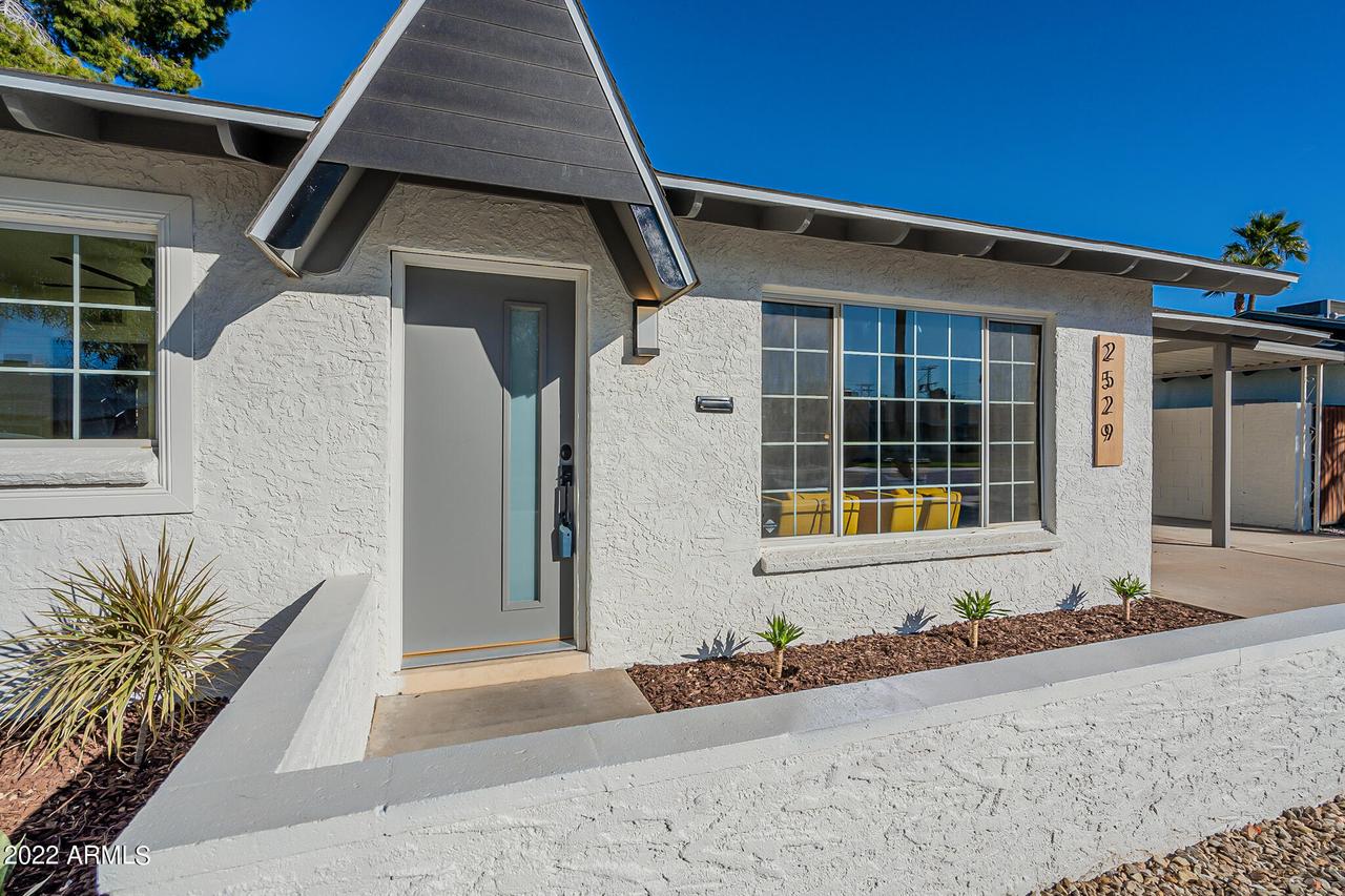 2529 N 86th Pl., Scottsdale, AZ 85257