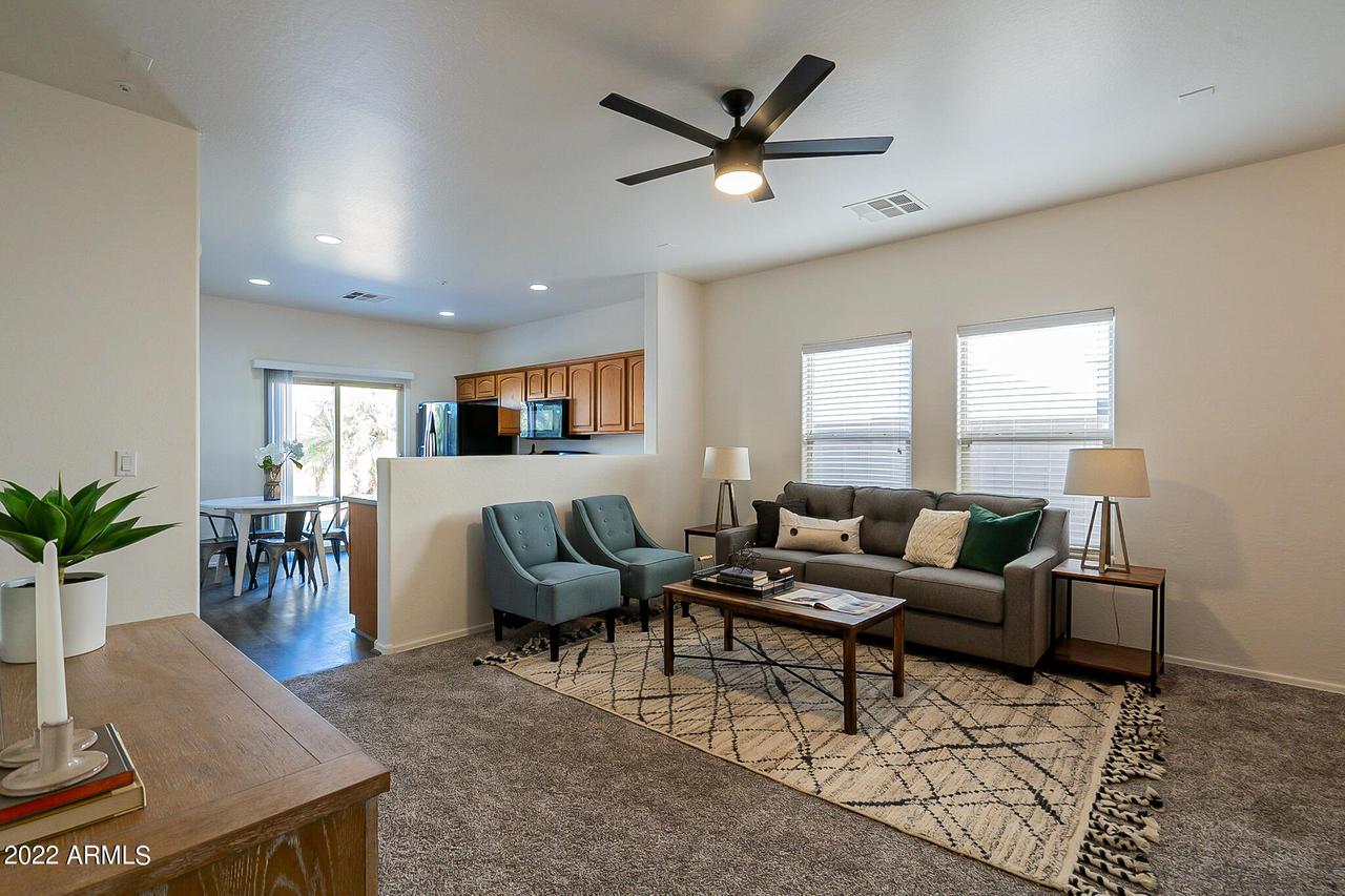 13166 N 88th Ave., Peoria, AZ 85381