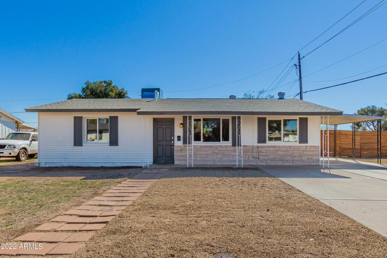 2245 W Laurel Ln., Phoenix, AZ 85029