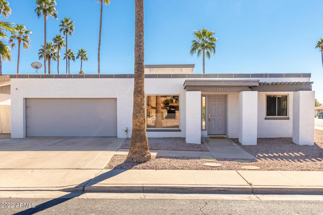 1847 W Isleta Ave., Mesa, AZ 85202