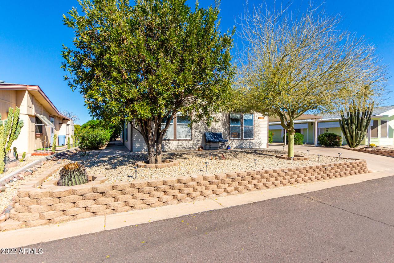 2208 W Baseline Ave. #14, Apache Junction, AZ 85120