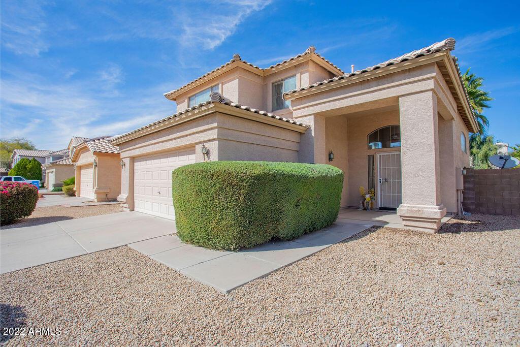 4734 E Summerhaven Dr., Phoenix, AZ 85044