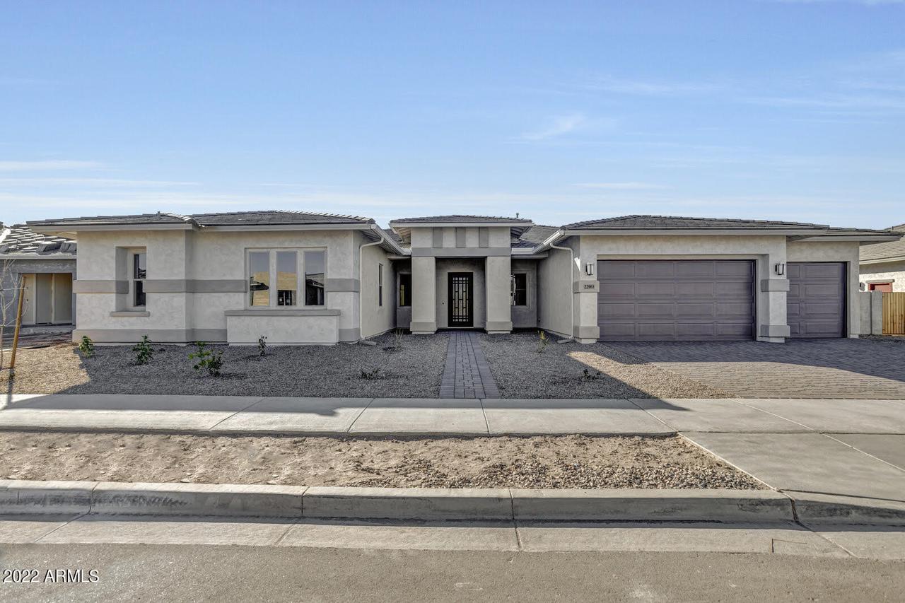 22963 E Via De Olivos, Queen Creek, AZ 85142