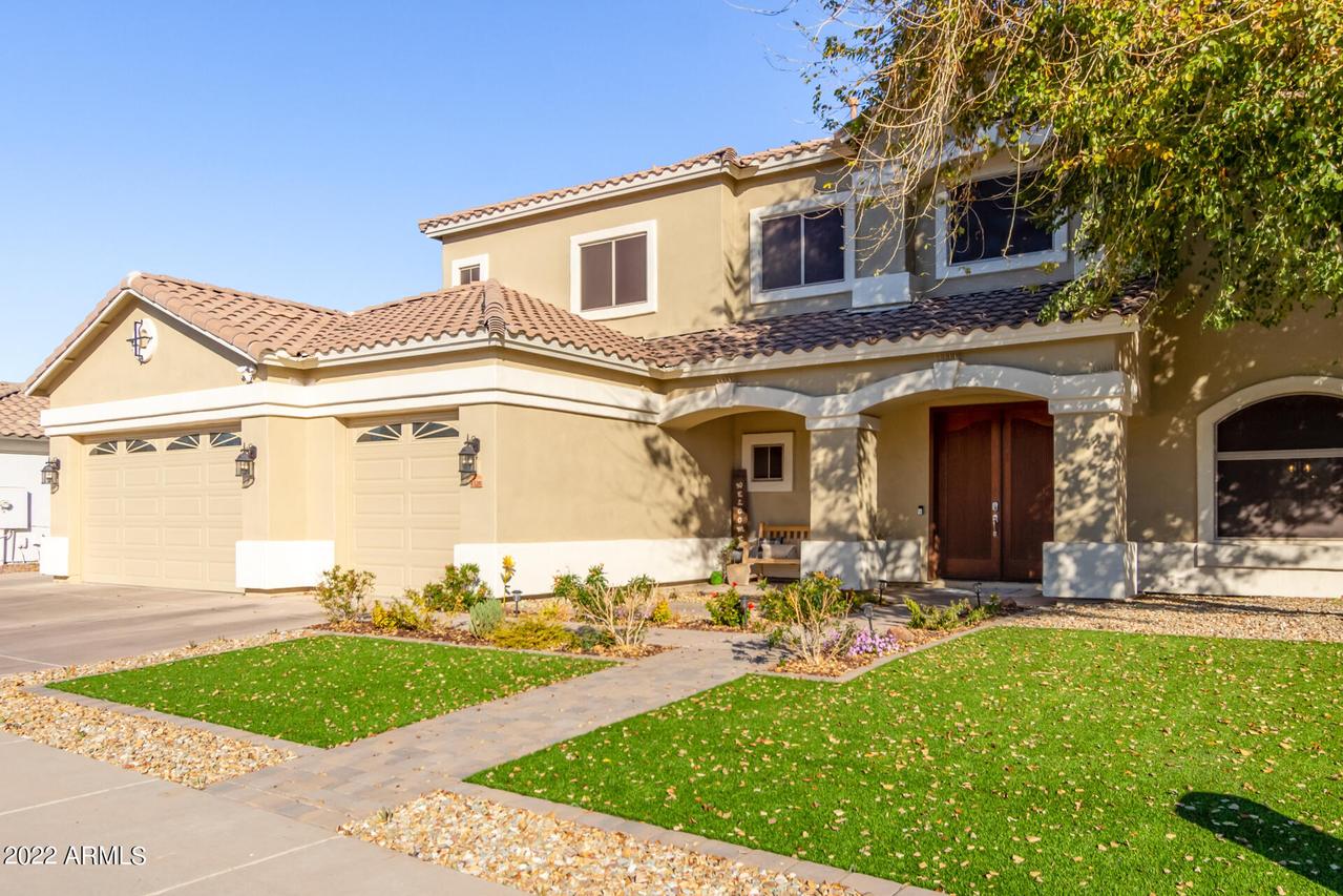 4320 W Pearce Rd., Laveen, AZ 85339