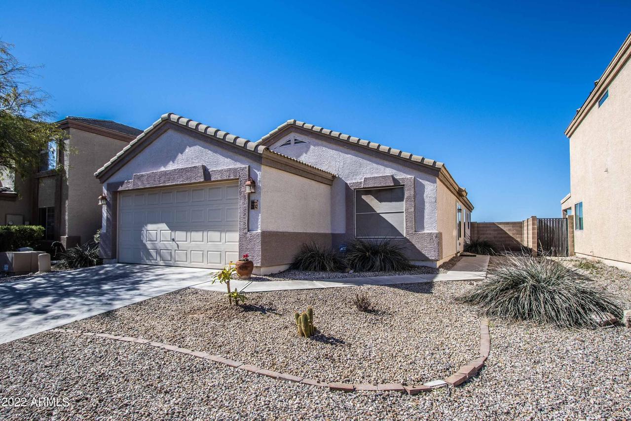 23742 N Wilderness Way, Florence, AZ 85132
