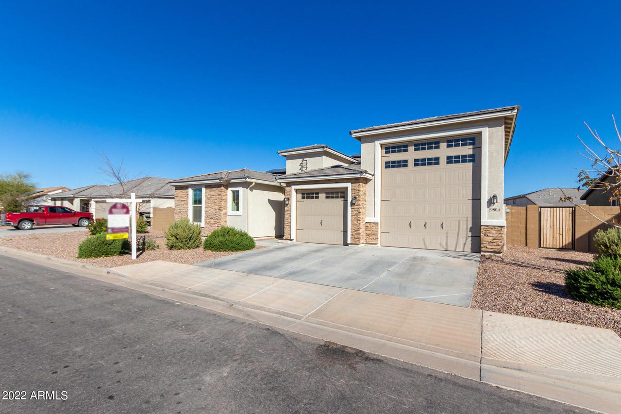 9804 E Orange Grove St., Florence, AZ 85132