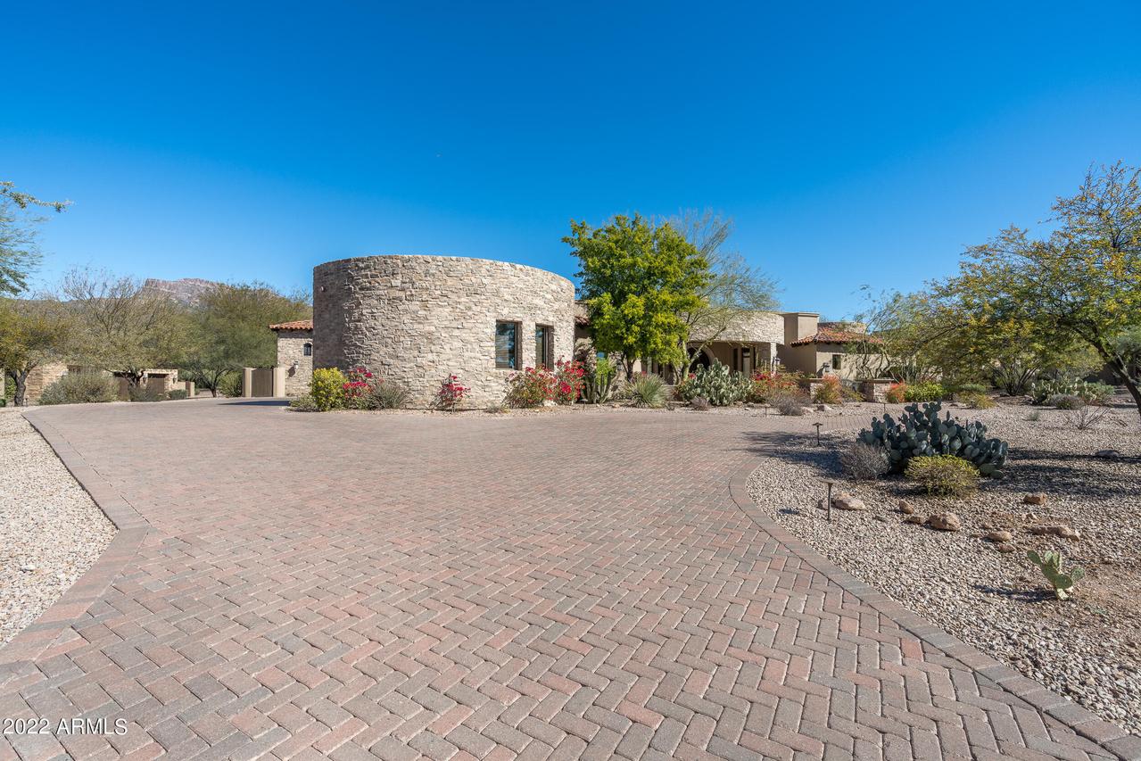 7174 E Cottonwood Dr., Gold Canyon, AZ 85118