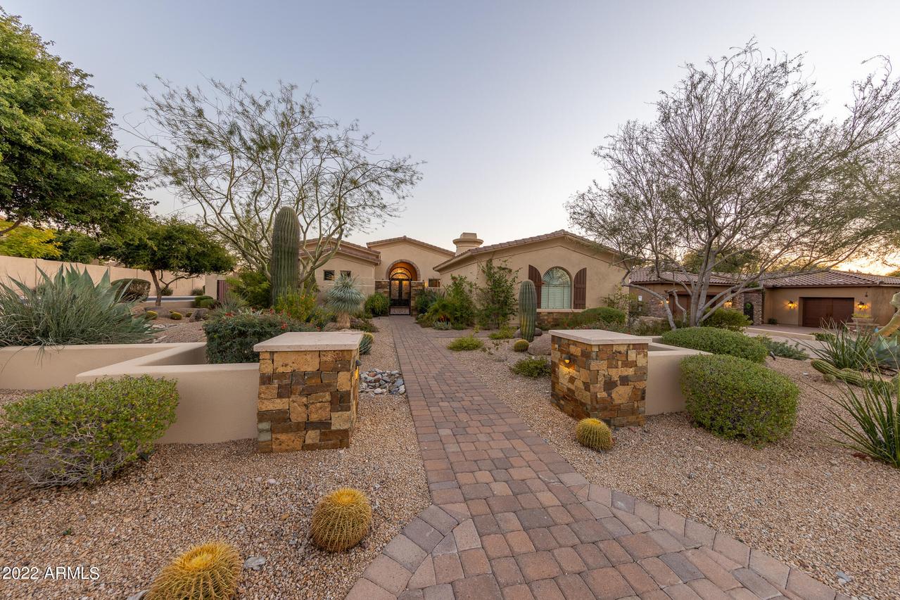9875 E Celtic Dr., Scottsdale, AZ 85260