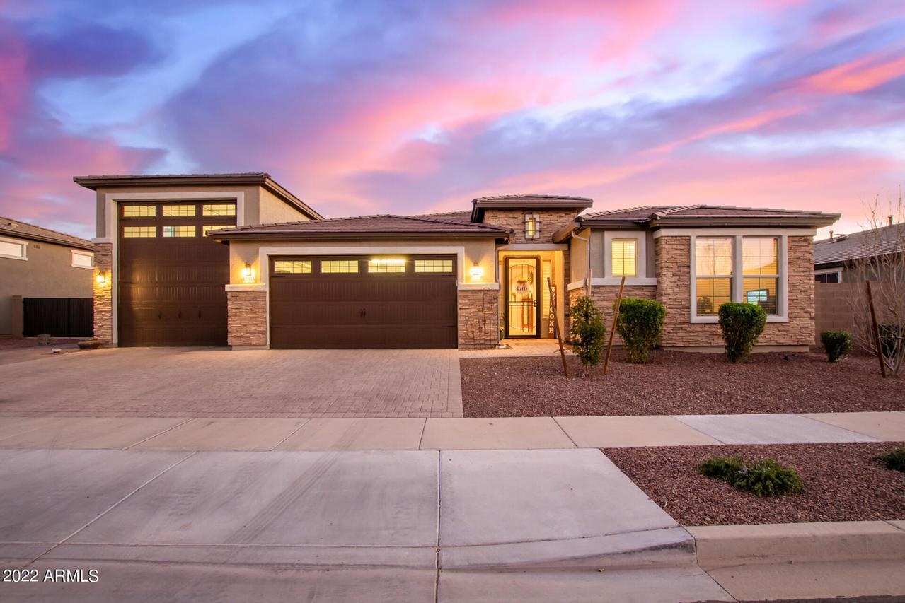 17315 W Bent Tree Dr., Surprise, AZ 85387