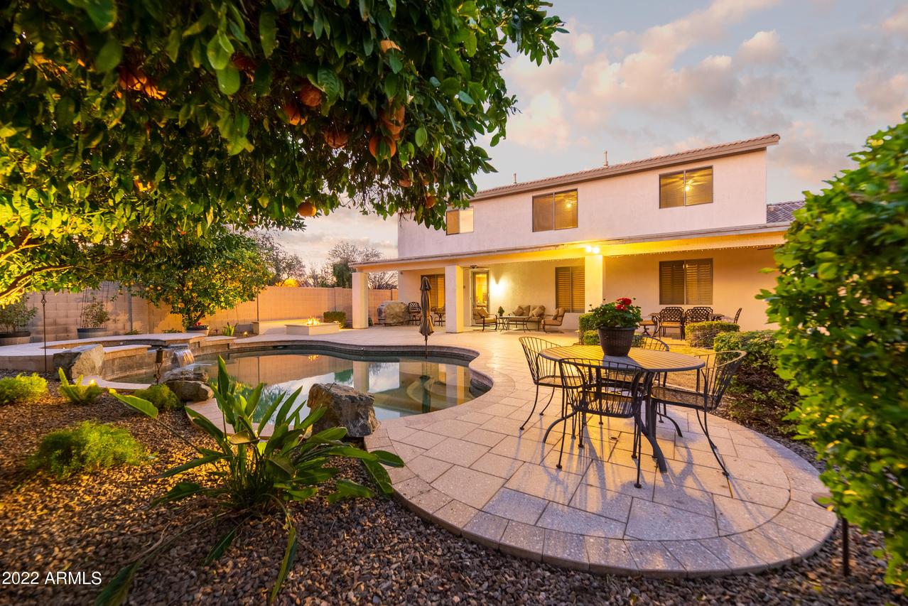 2087 W Remington Dr., Chandler, AZ 85286