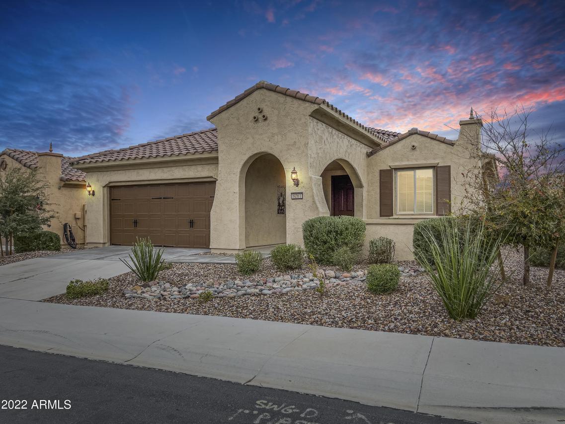 8061 W Cinder Brook Way, Florence, AZ 85132
