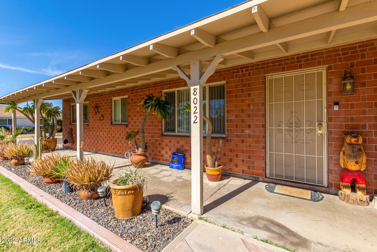 8022 E Columbus Ave., Scottsdale, AZ 85251
