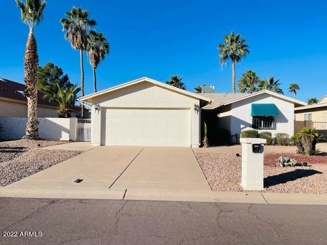 26410 S New Town Dr., Sun Lakes, AZ 85248