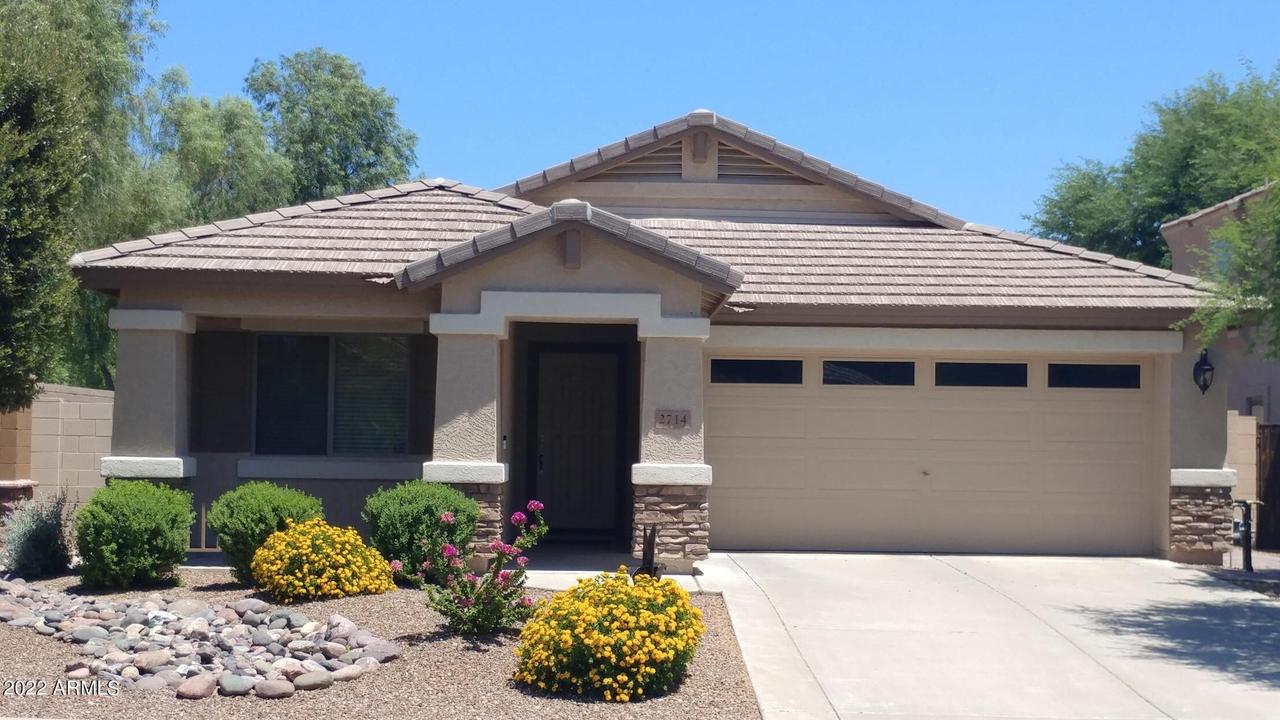 2714 E Dry Wood Rd., Phoenix, AZ 85024