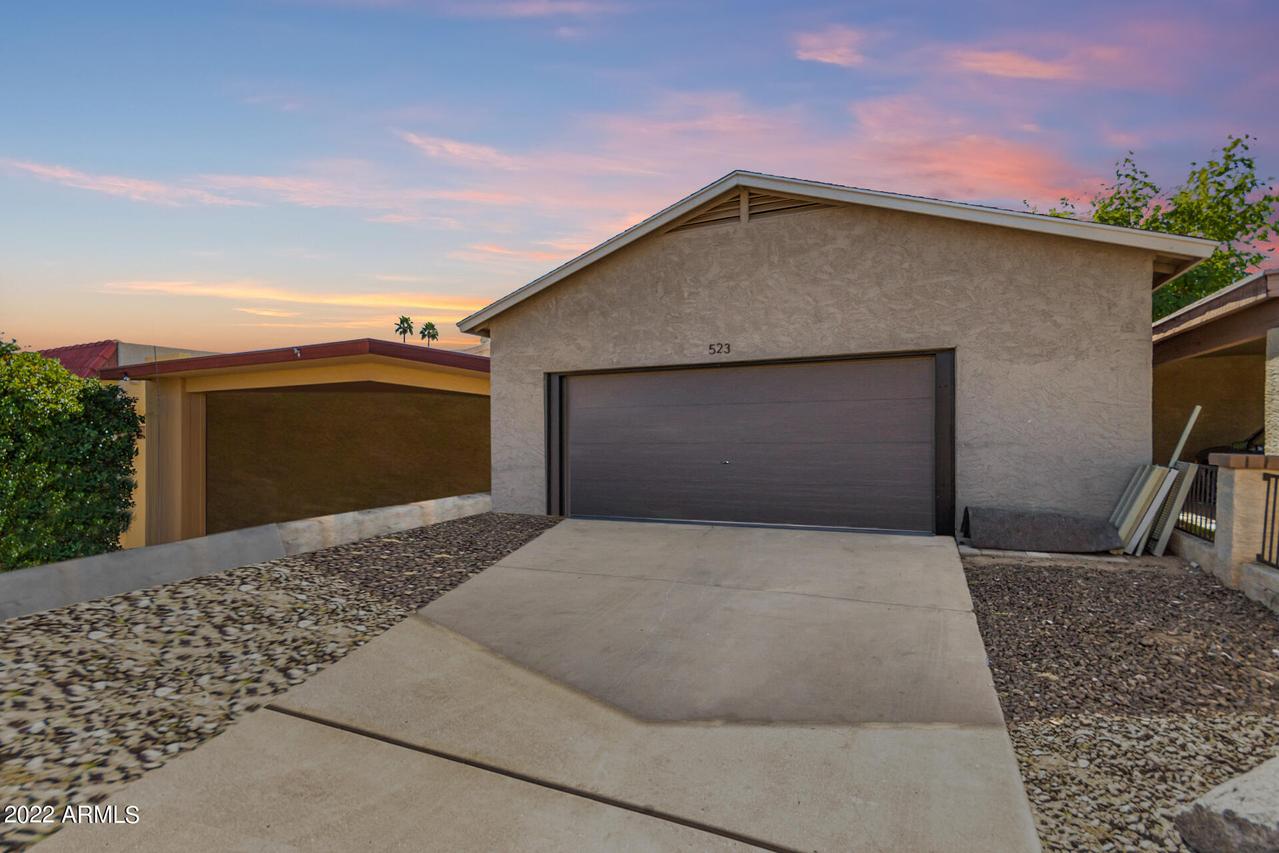 523 E Royal Palms Dr., Mesa, AZ 85203