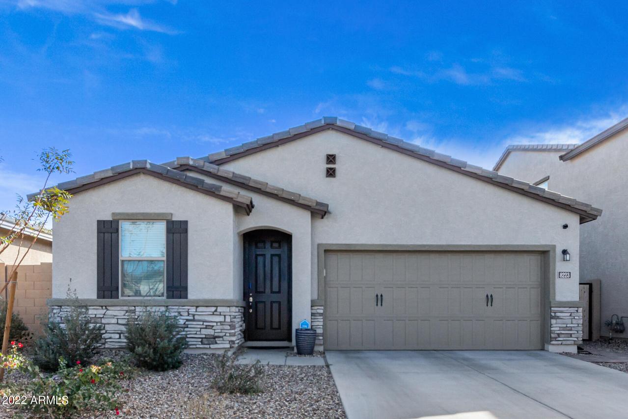 8223 E Juanita Ave., Mesa, AZ 85209
