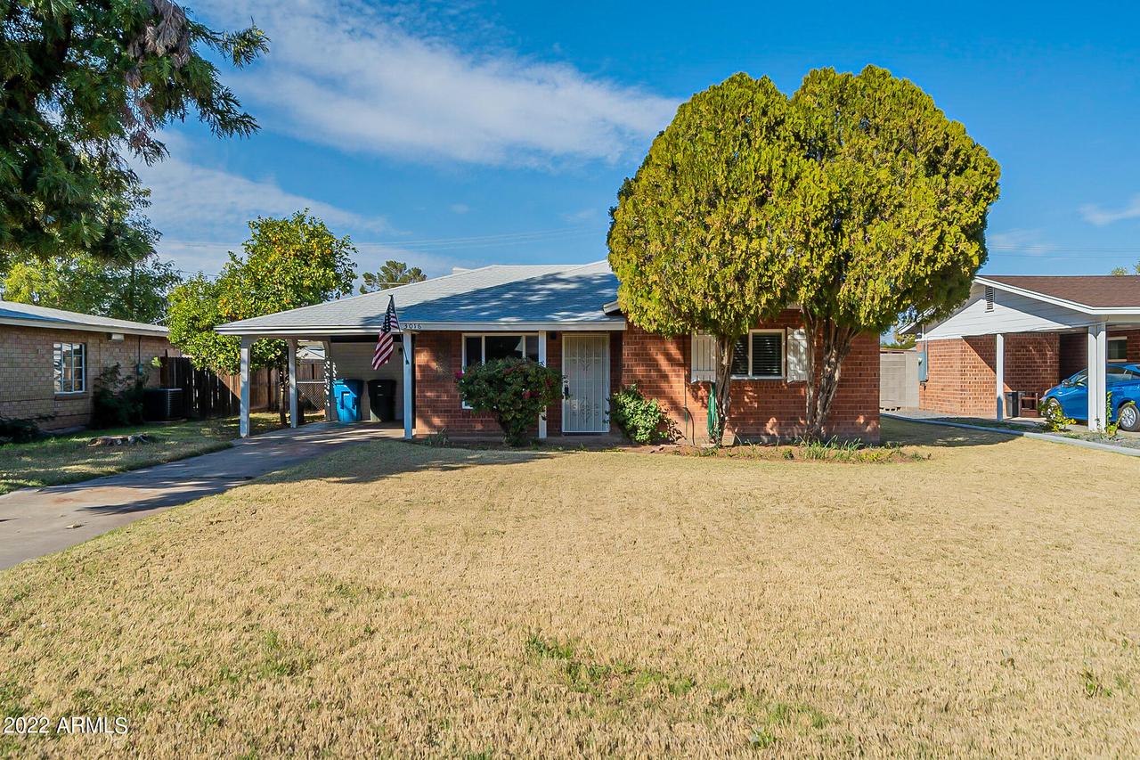 3016 E Monte Vista Rd., Phoenix, AZ 85008