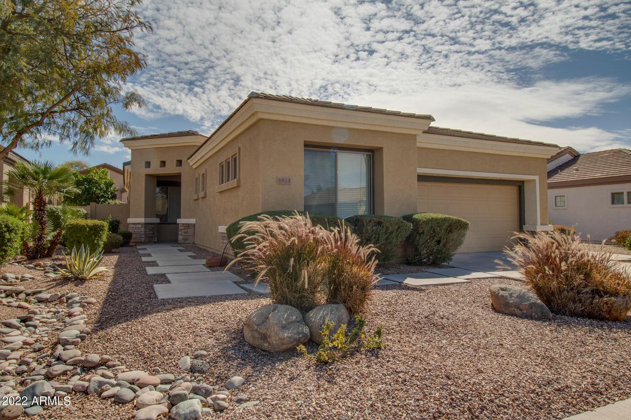6813 S St Andrews Way, Gilbert, AZ 85298