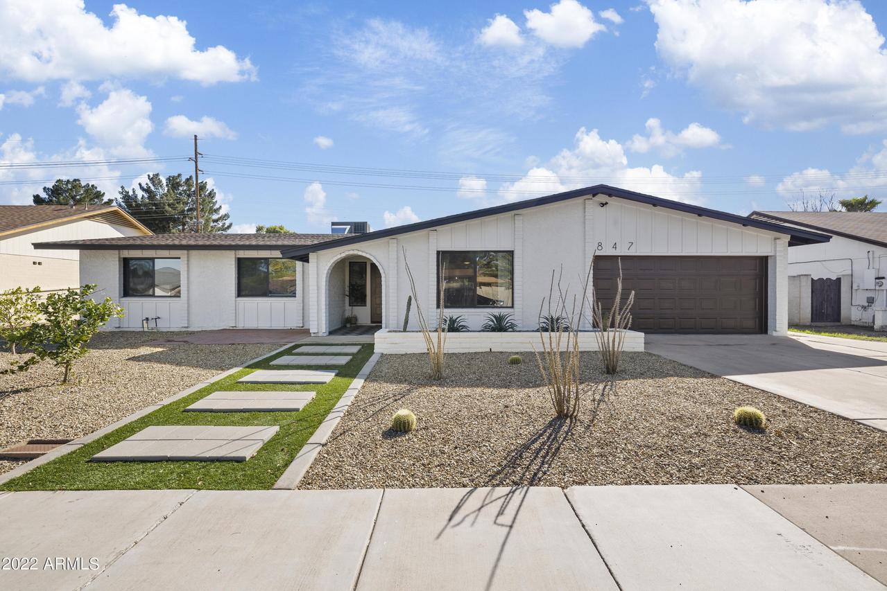847 W Naranja Ave., Mesa, AZ 85210