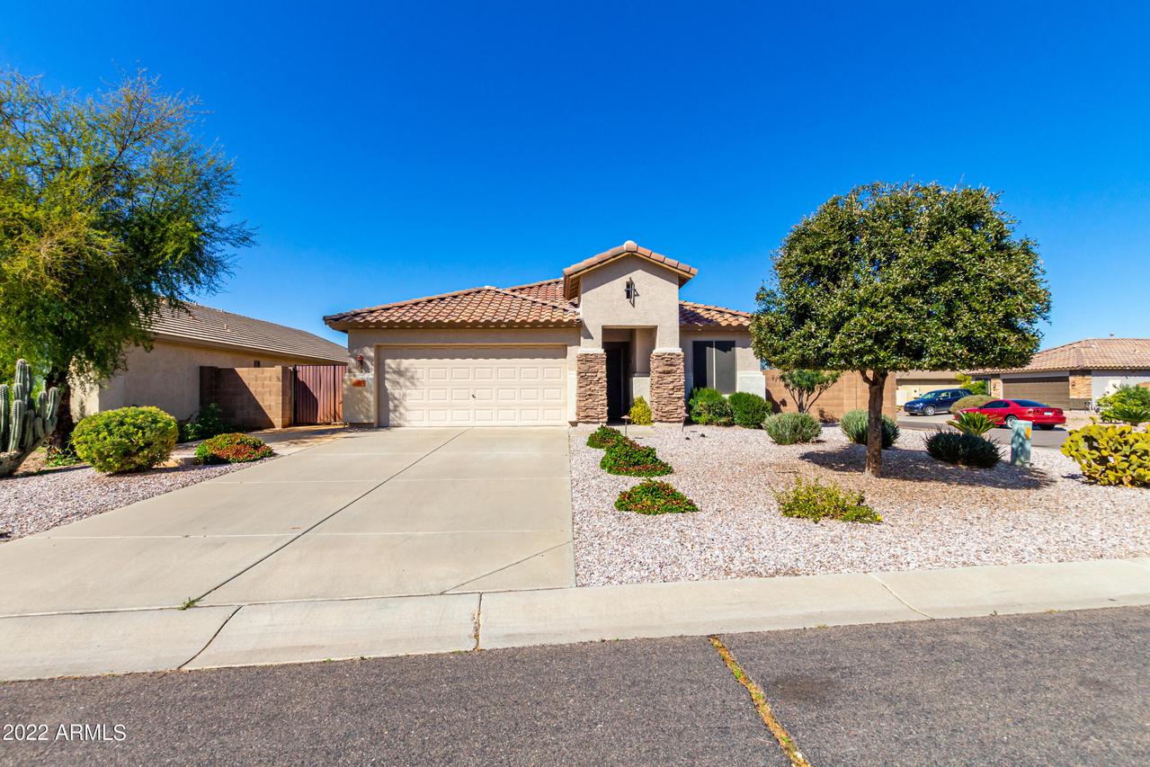 35510 N Gurnsey Tr., San Tan Valley, AZ 85143