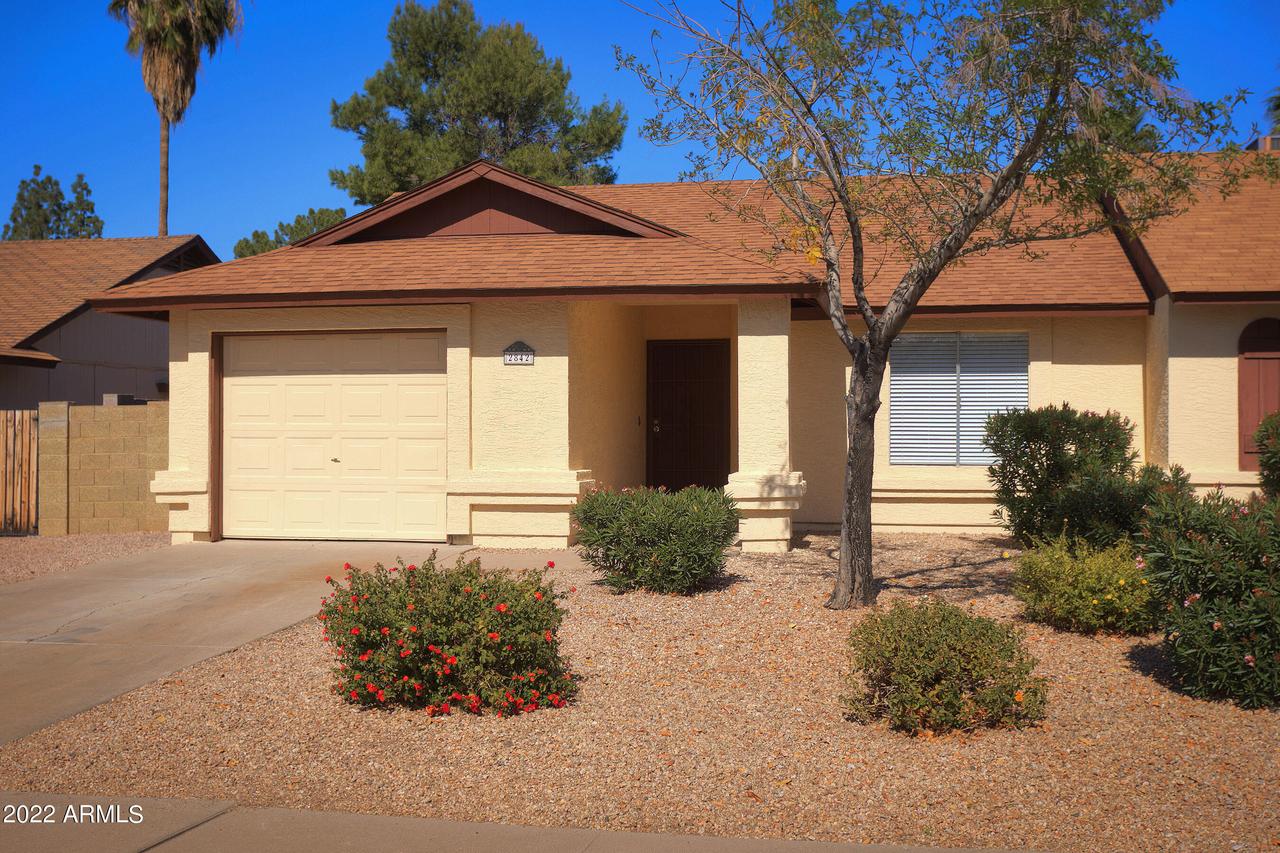 2842 E Irwin Ave., Mesa, AZ 85204