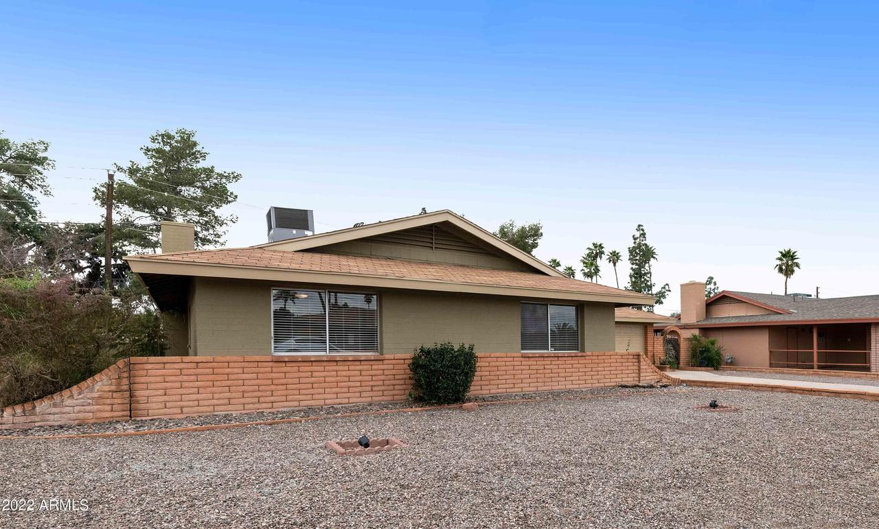 1107 E Geneva Dr., Tempe, AZ 85282