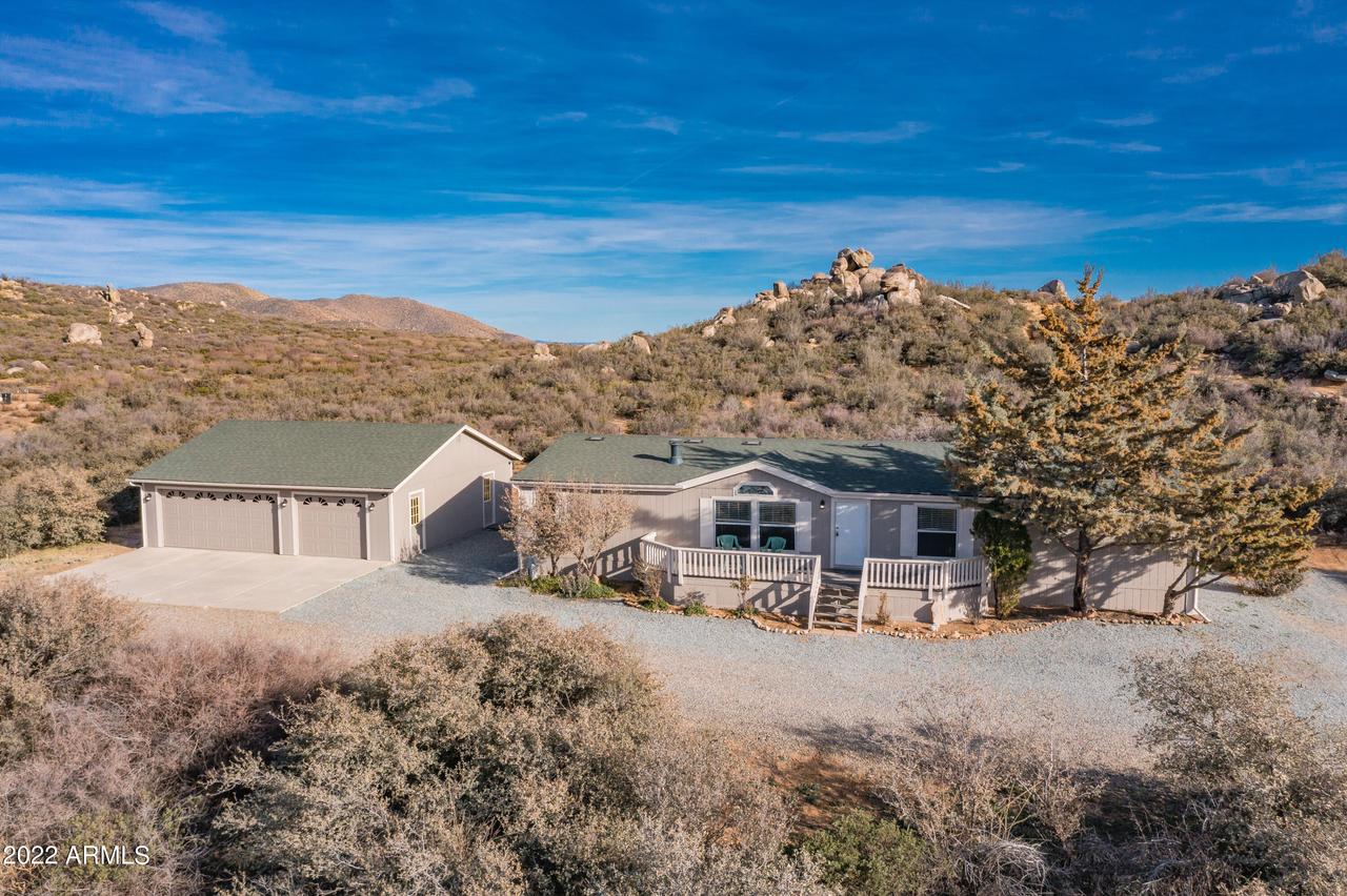 733 N Ambassador Rd., Dewey, AZ 86327