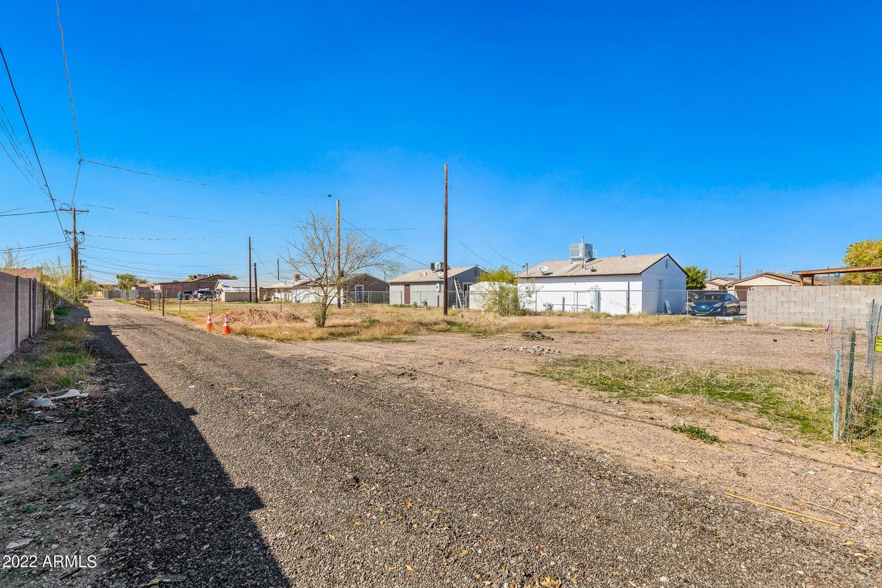 2521 E Atlanta Ave. #n/a, Phoenix, AZ 85040
