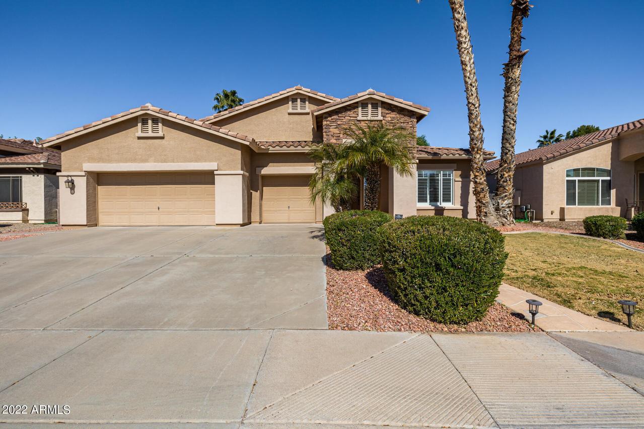 912 E Powell Way, Chandler, AZ 85249