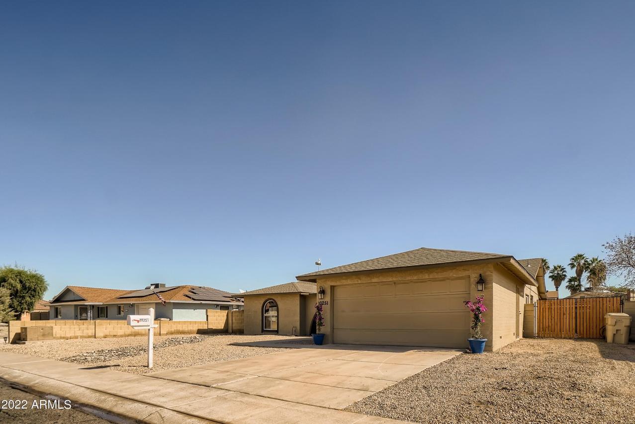 10251 N 53rd Ave., Glendale, AZ 85302