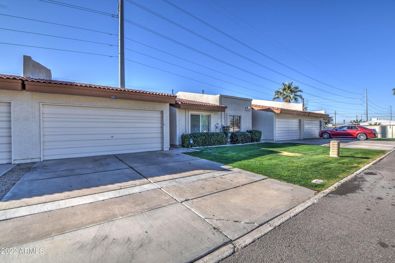 6857 W Caron Dr., Peoria, AZ 85345