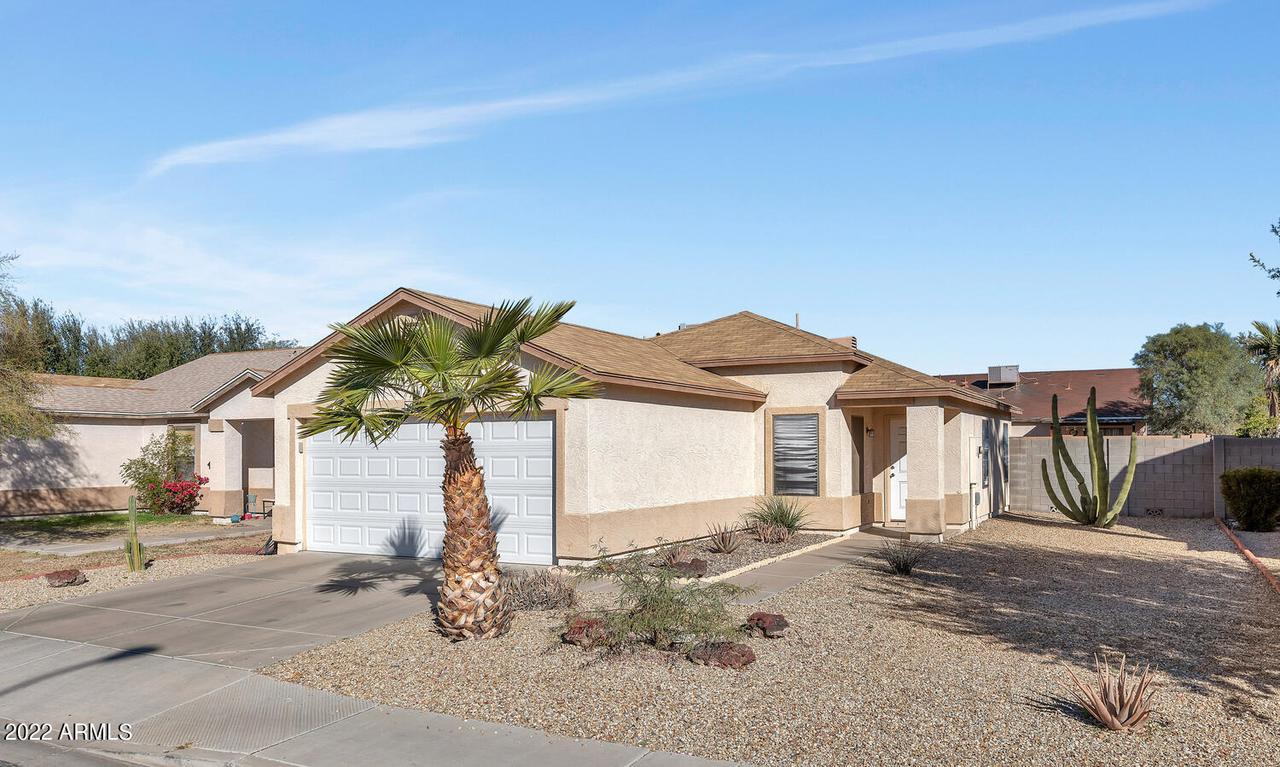 11814 W Wethersfield Rd., El Mirage, AZ 85335
