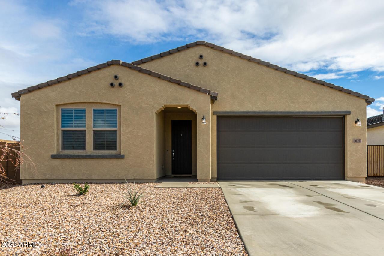 36751 N Bristlecone Dr., San Tan Valley, AZ 85140