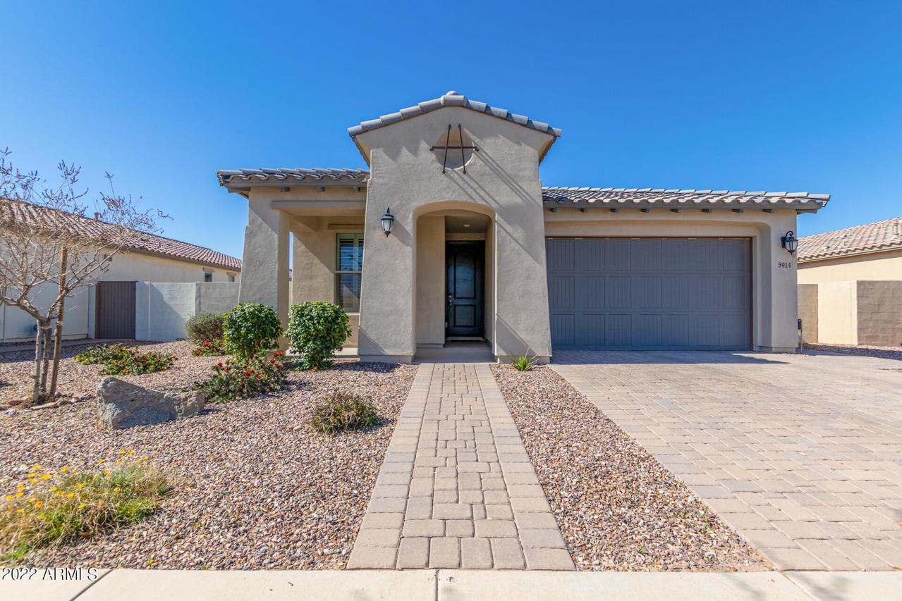 5914 S Wildrose, Mesa, AZ 85212