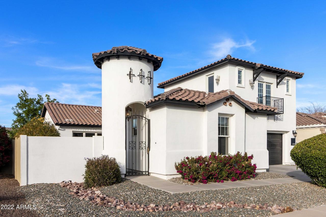 2336 E Balsam Dr., Chandler, AZ 85286