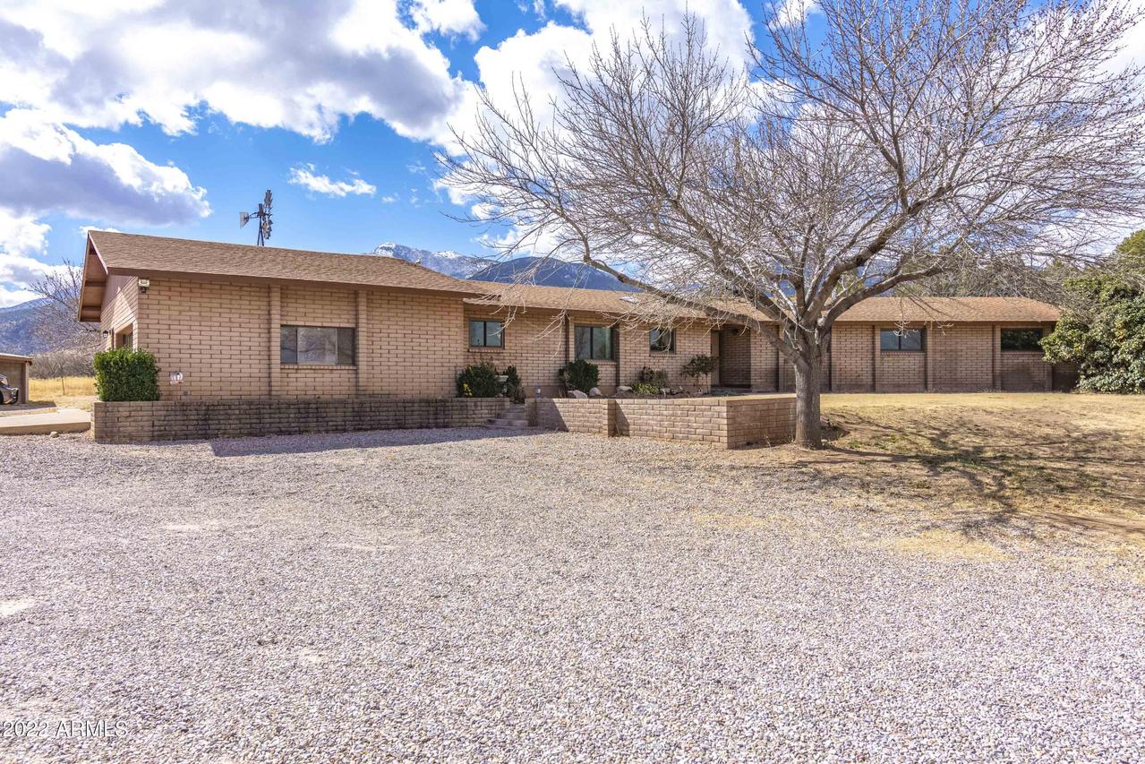 2160 E Cherokee Way, Sierra Vista, AZ 85650