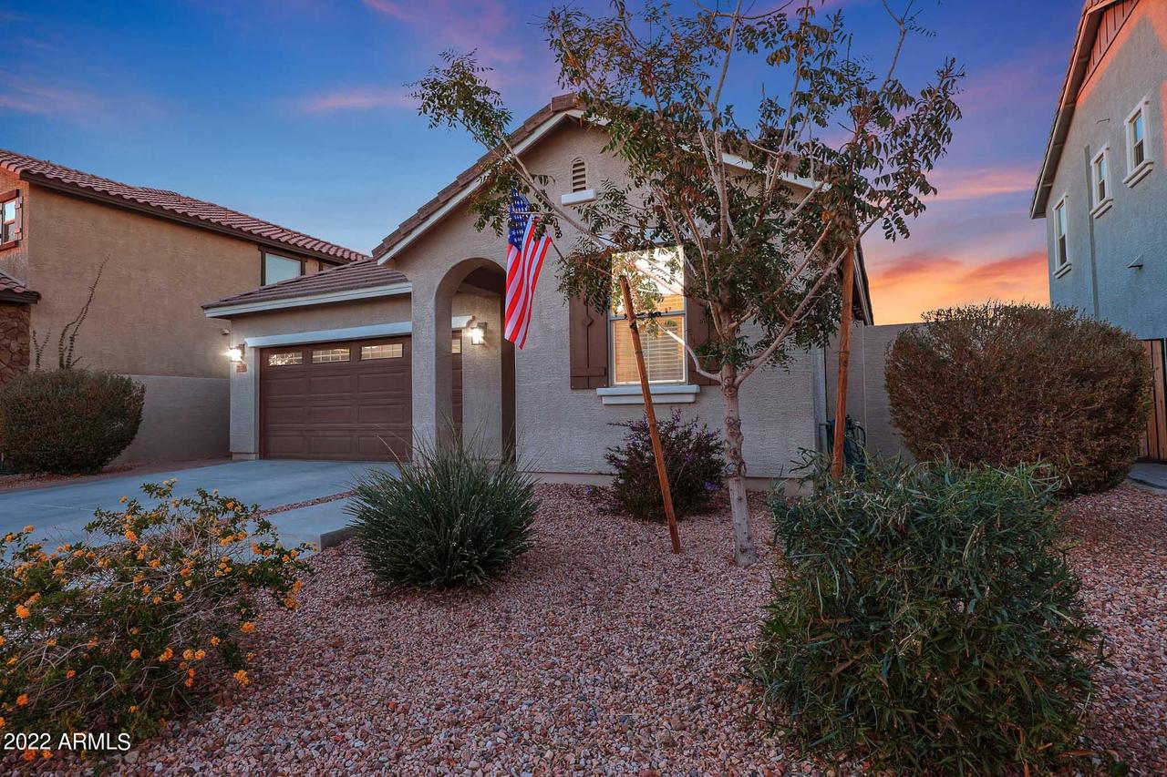 3330 E Russell St., Mesa, AZ 85213