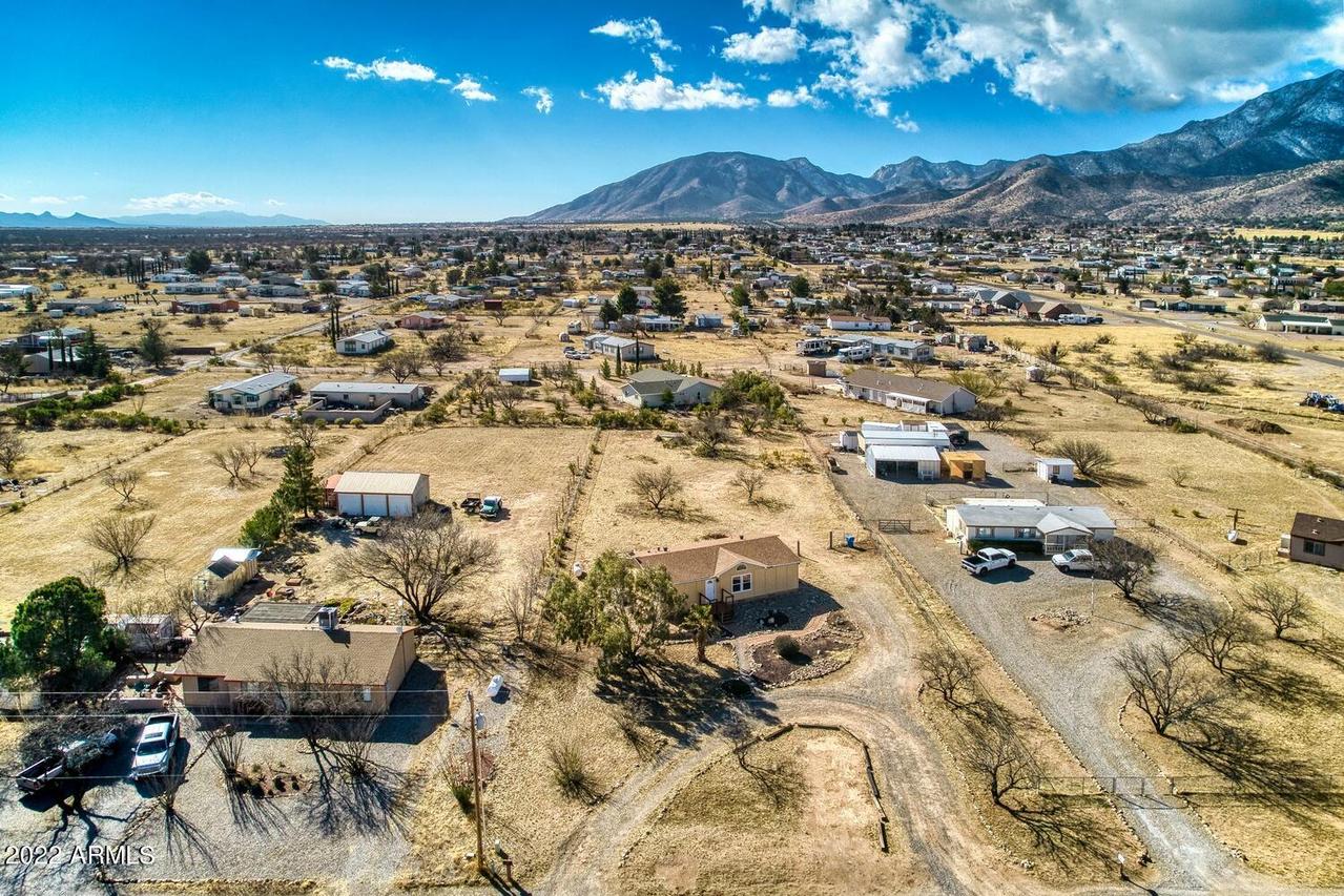5424 E Calle De La Fresa, Hereford, AZ 85615