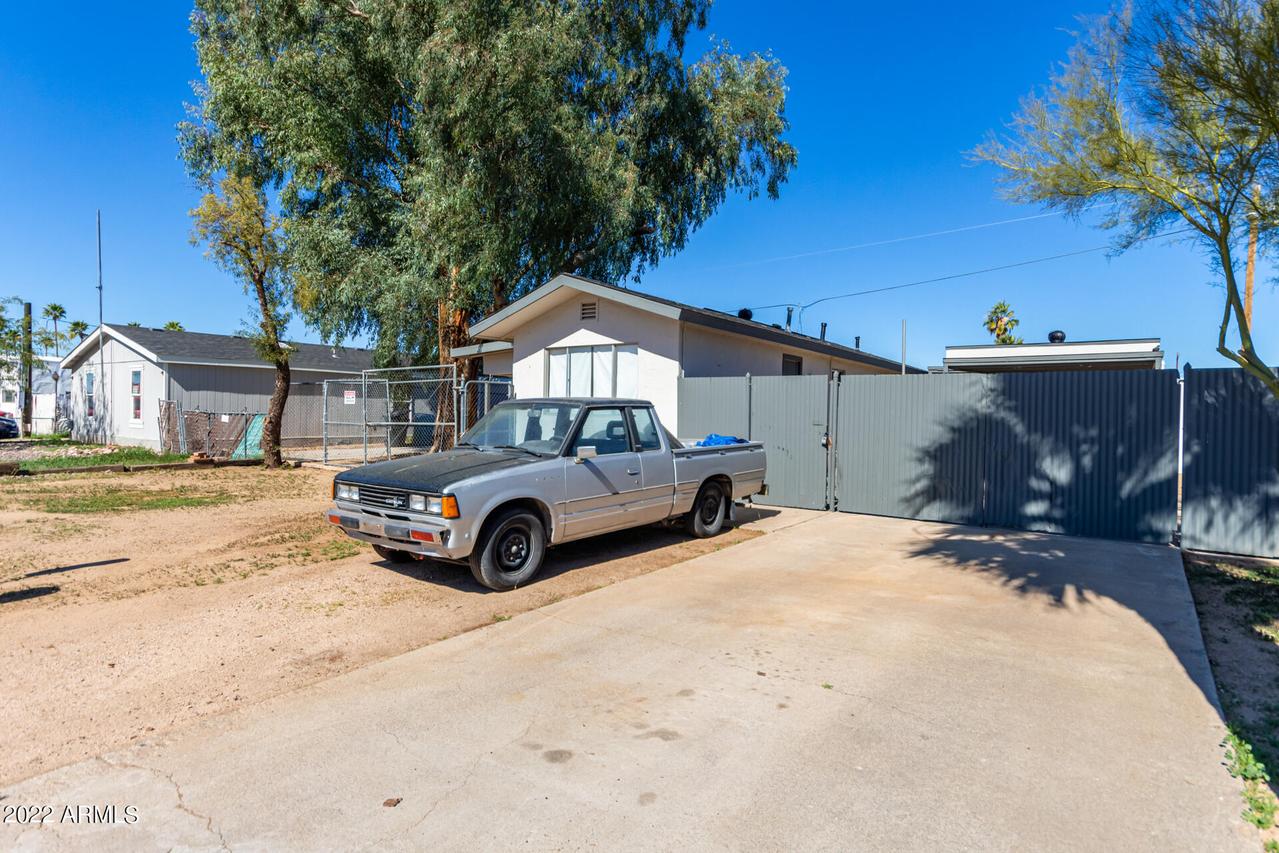 2618 E Sandra Ter Ter., Phoenix, AZ 85032